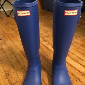 Royal blue hunter rain boots